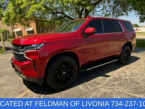 Certified 2023 Chevrolet Tahoe LT w/ Luxury Package AWD/4WD image 4