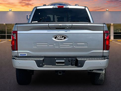 New 2026 Ford F150 XLT w/ Equipment Group 302A MID AWD/4WD image 4