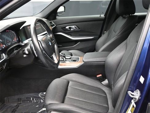 Used 2020 BMW 330i Sedan w/ Convenience Package image 10
