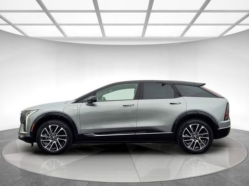 New 2026 Cadillac Optiq Sport 1 image 8