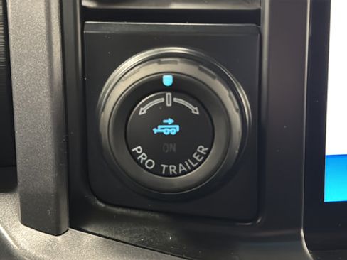 Used 2025 Ford F150 XLT w/ Equipment Group 302A MID AWD/4WD image 34