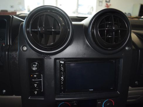 Used 2005 HUMMER H2 SUT image 34