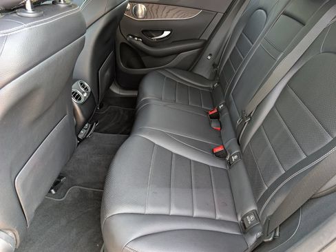 Used 2017 Mercedes-Benz GLC 300 4MATIC Coupe image 19