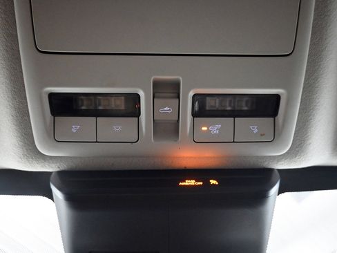 Used 2021 MAZDA CX-30 AWD 2.5 Turbo S image 17