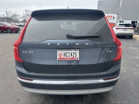 Used 2022 Volvo XC90 T6 Inscription image 4