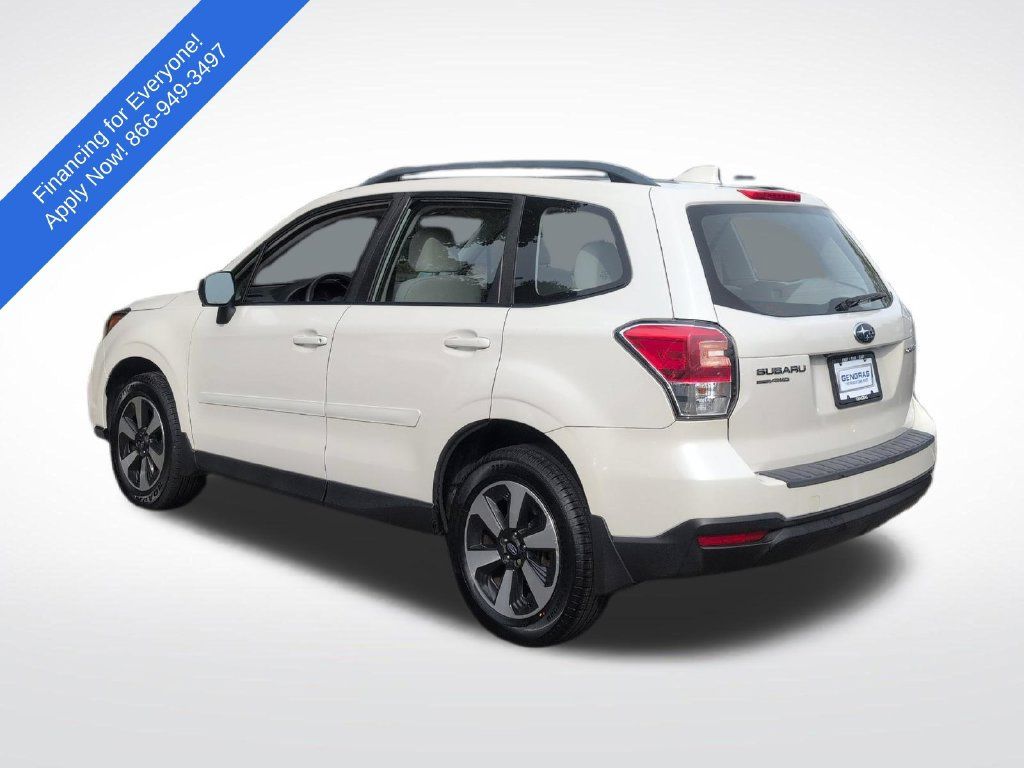 Used 2018 Subaru Forester 2.5i w/ Alloy Wheel Package AWD/4WD image 6