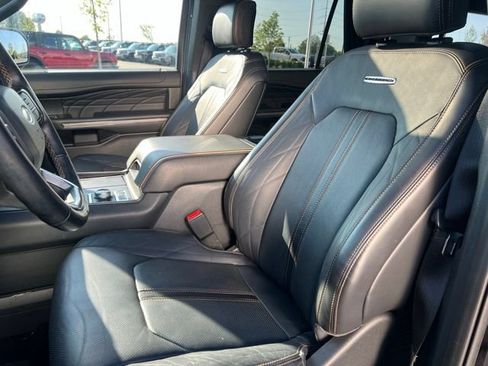Used 2023 Ford Expedition Max Platinum AWD/4WD image 25