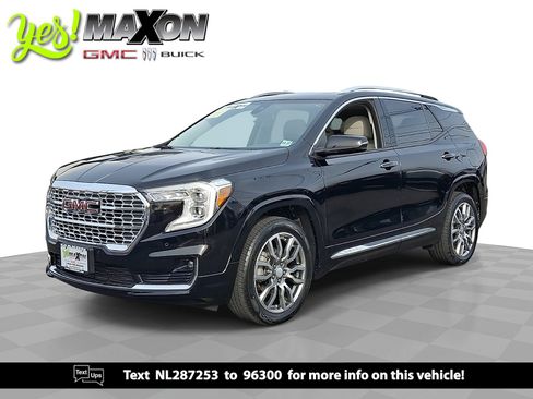 Used 2022 GMC Terrain Denali image 1