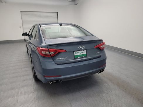 Used 2015 Hyundai Sonata Sport w/ Option Group 03 FWD image 6