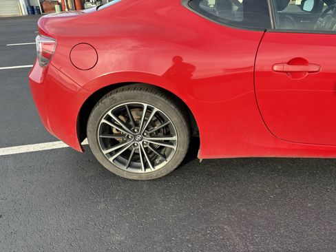 Used 2013 Scion FR-S image 14