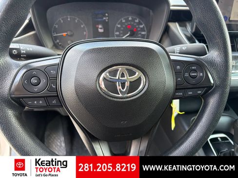 Used 2024 Toyota Corolla LE FWD image 12
