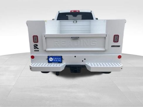 New 2024 RAM 2500 Tradesman w/ Chrome Appearance Group image 7