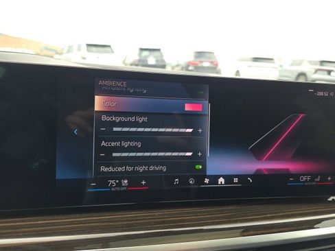 Used 2025 BMW X7 xDrive40i image 41