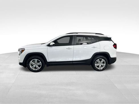 Used 2024 GMC Terrain SLE w/ Driver Convenience Package AWD/4WD image 3