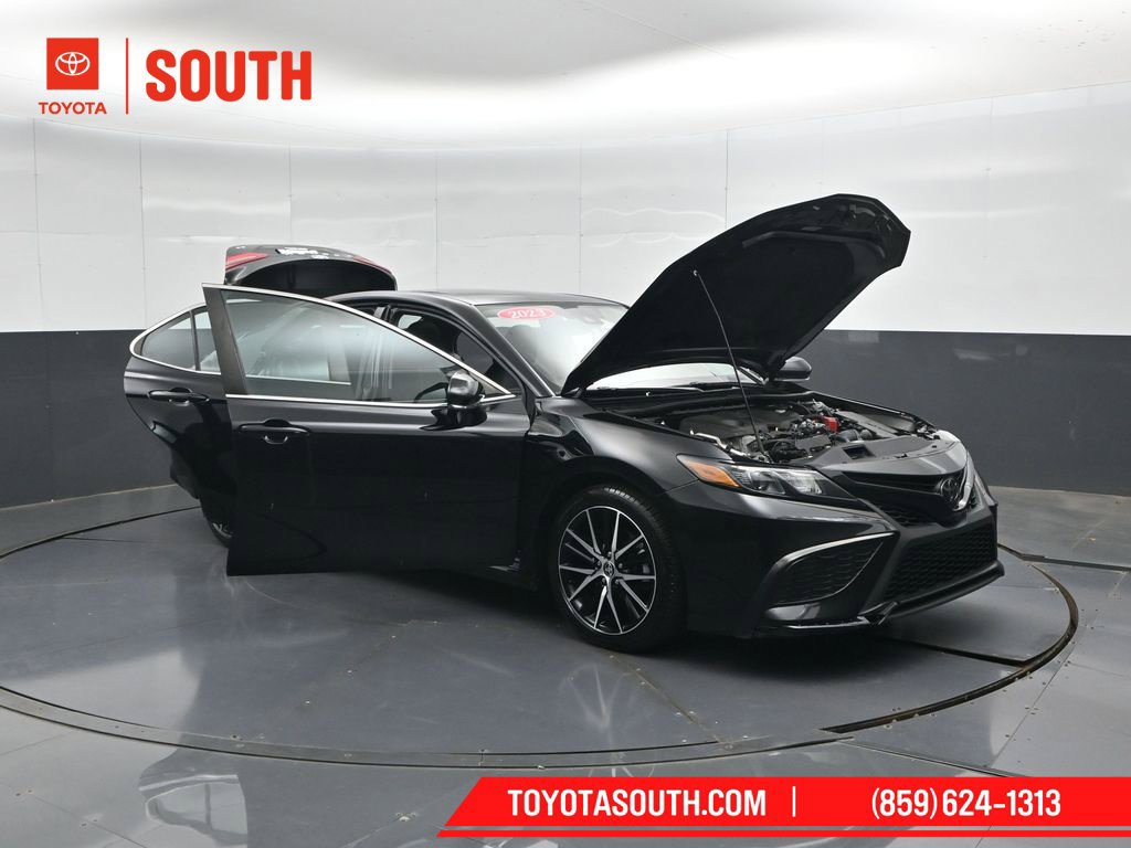 Used 2023 Toyota Camry SE w/ Convenience Package FWD image 57