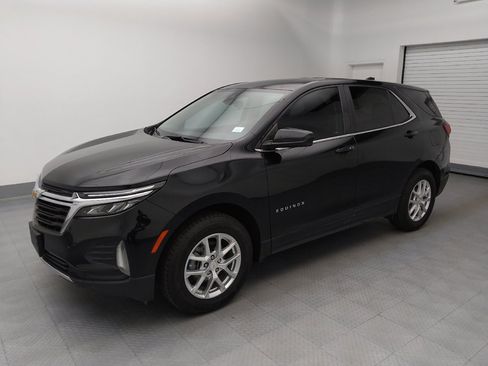 Used 2022 Chevrolet Equinox LT AWD/4WD image 2