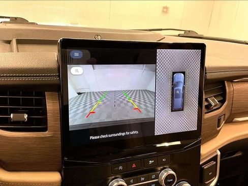 Used 2024 Ford Expedition Max Limited image 27