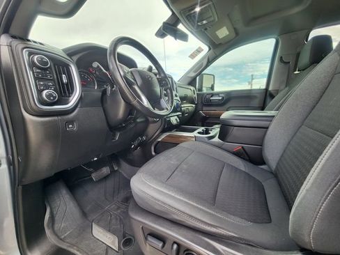 Used 2021 Chevrolet Silverado 1500 LT Trail Boss w/ Bed Protection Package image 11