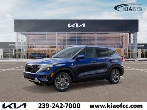 New 2026 Kia Seltos LX image 3