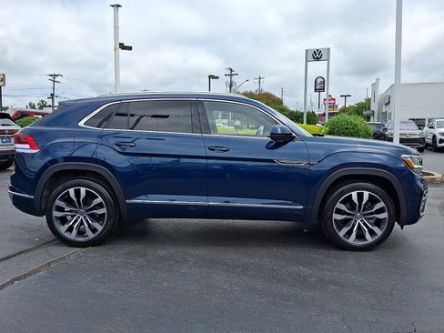 Used 2023 Volkswagen Atlas Cross Sport SEL Premium R-Line AWD/4WD image 7