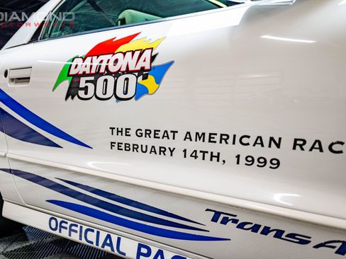 Used 1999 Pontiac Firebird Formula RWD image 64