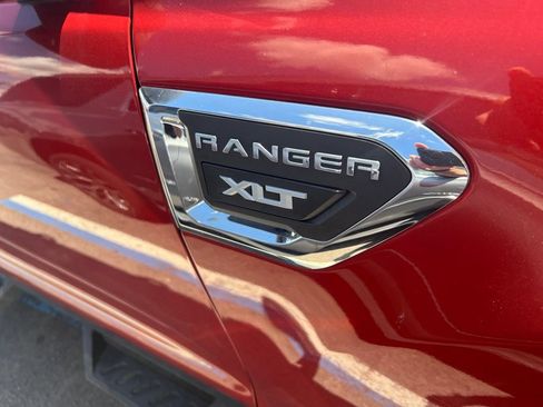 Used 2019 Ford Ranger XLT w/ Equipment Group 302A Luxury AWD/4WD image 5