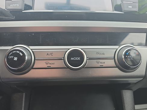 Used 2018 Subaru Legacy 2.5i w/ Alloy Wheel Package image 30