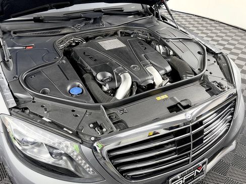 Used 2015 Mercedes-Benz S 550 4MATIC Sedan image 24