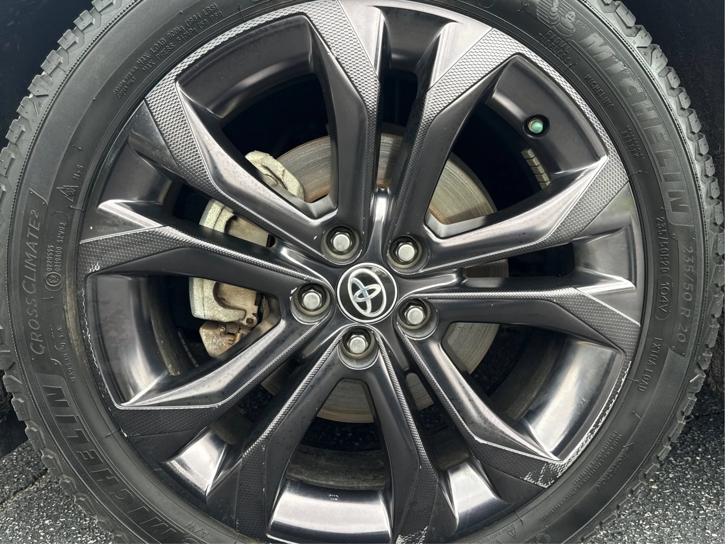 Used 2022 Toyota Sienna XSE FWD image 44