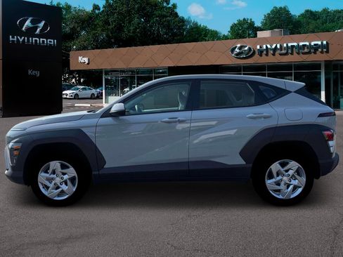 New 2026 Hyundai Kona SE image 3