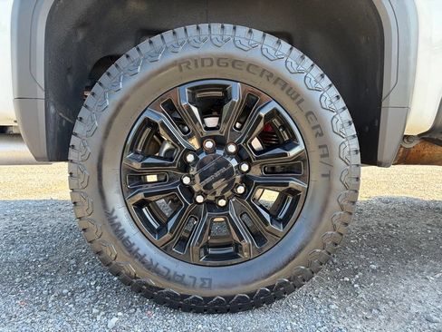 Used 2025 GMC Sierra 2500 Denali AWD/4WD image 21
