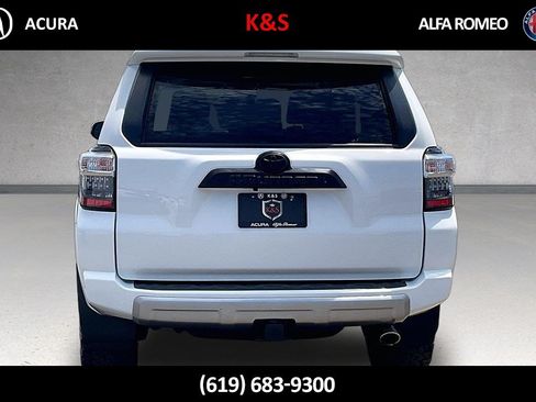 Used 2024 Toyota 4Runner TRD Off-Road Premium w/ Moonroof Package AWD/4WD image 36