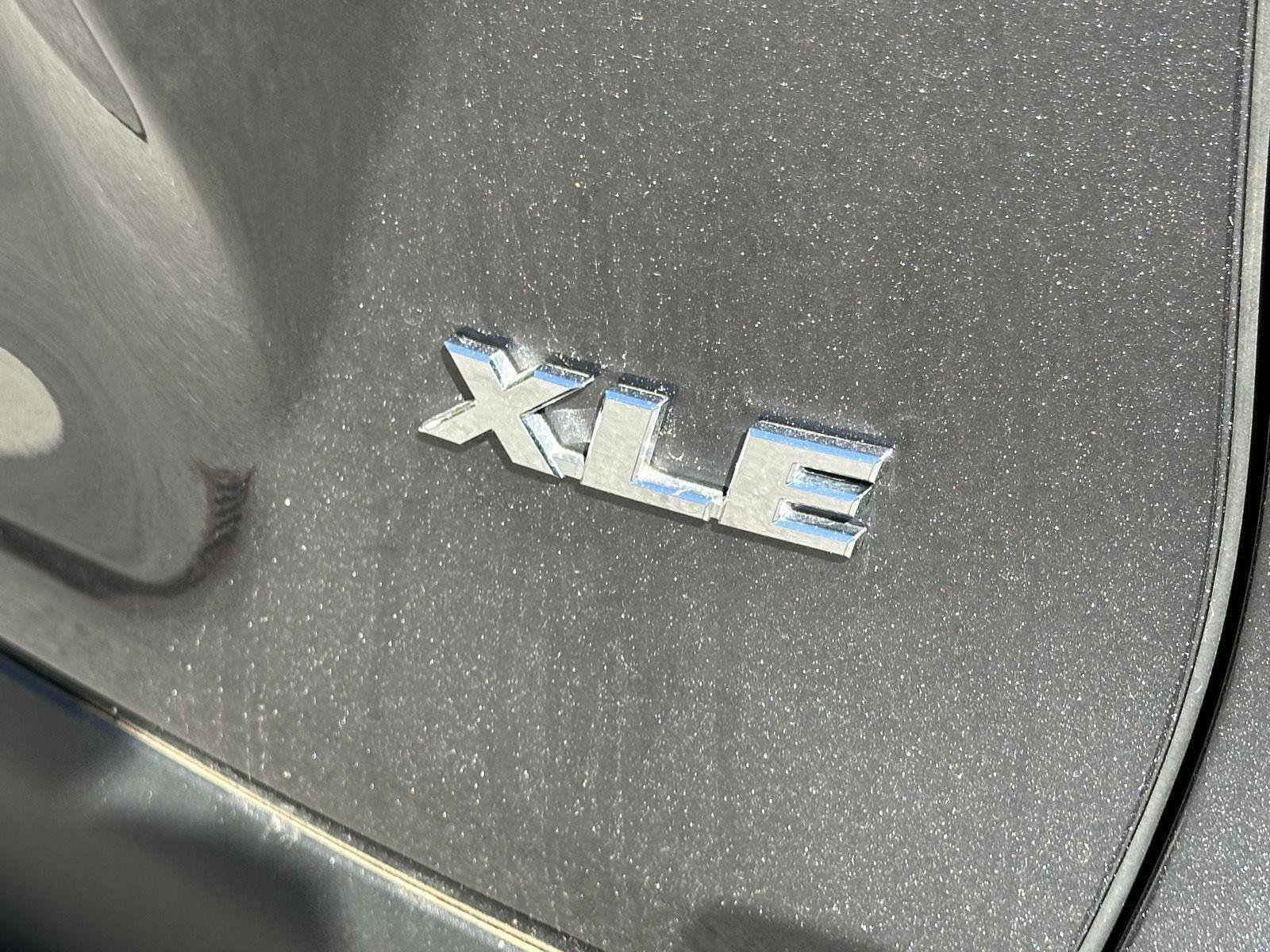 Used 2025 Toyota RAV4 XLE Premium w/ Weather Package FWD image 10