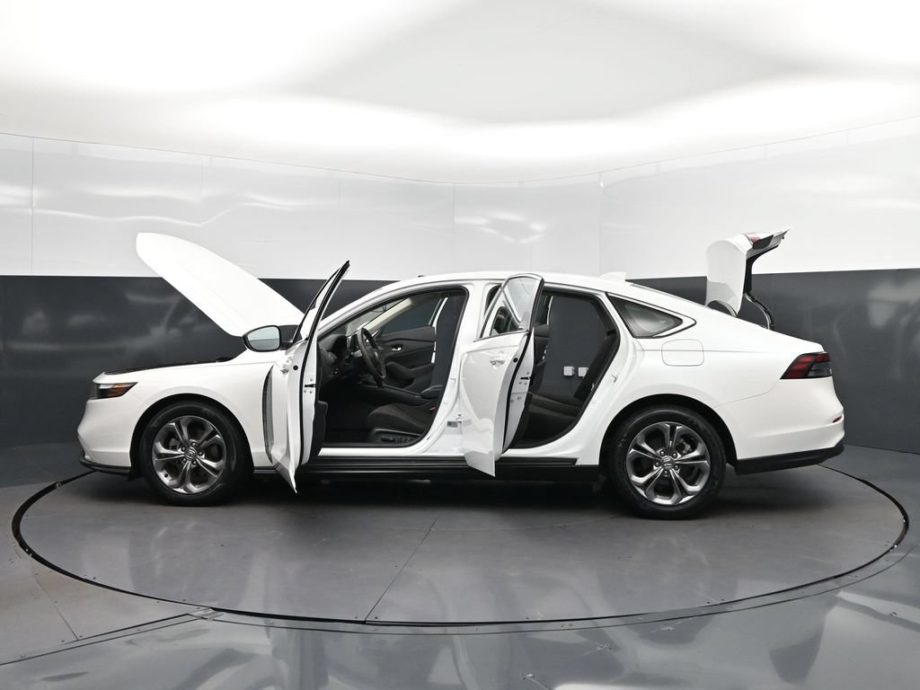 Used 2024 Honda Accord EX image 46