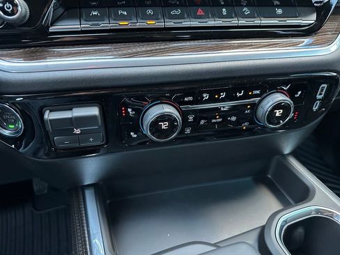 New 2026 Chevrolet Silverado 1500 LT w/ Z71 Off-Road Package image 24