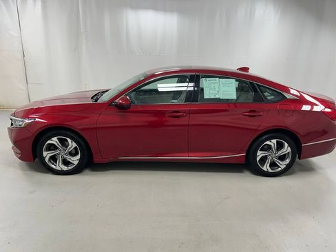 Used 2020 Honda Accord EX image 8