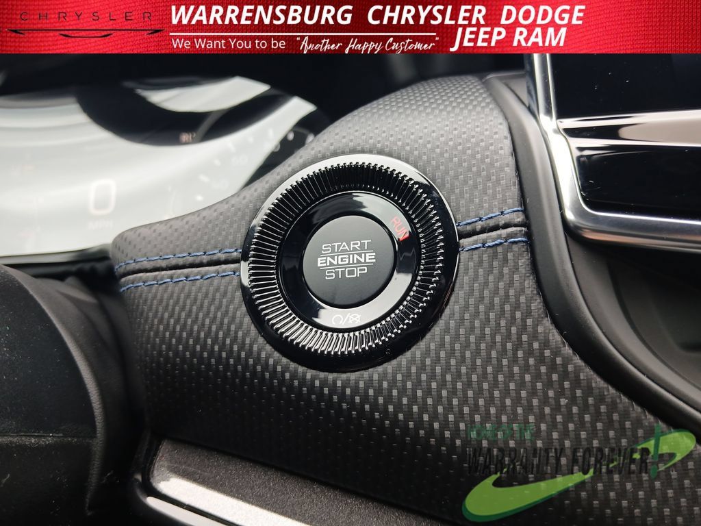 New 2026 Jeep Compass Latitude AWD/4WD image 32