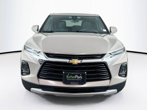 Used 2021 Chevrolet Blazer LT AWD/4WD image 2