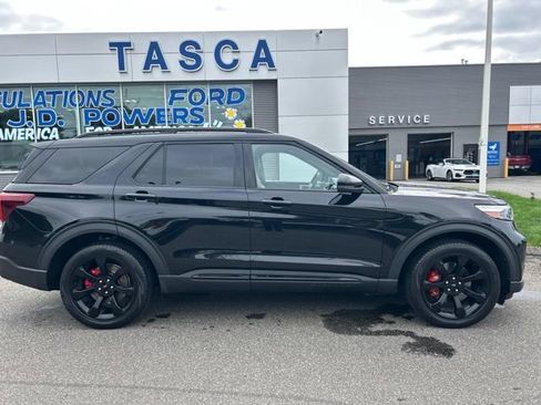 Used 2024 Ford Explorer ST w/ Equipment Group 401A AWD/4WD image 8