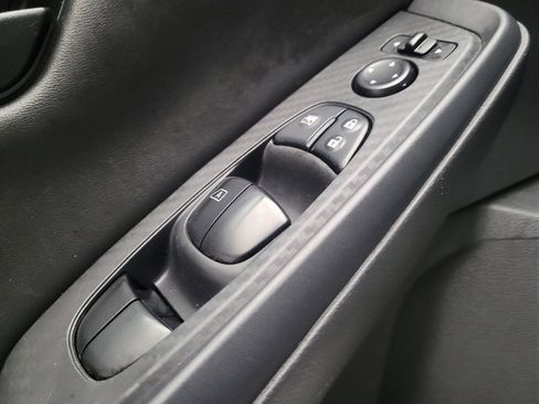 Used 2024 Nissan Sentra S FWD image 27