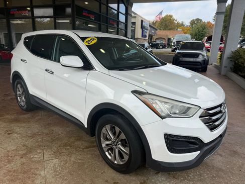 Used 2016 Hyundai Santa Fe Sport image 1