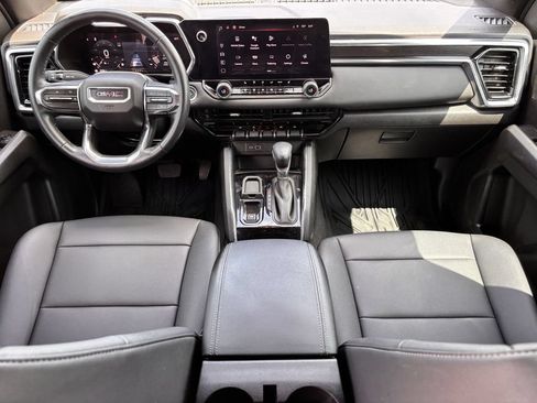 Used 2024 GMC Canyon Elevation w/ Elevation Premium Package RWD image 9