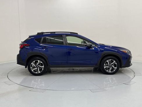 Used 2024 Subaru Crosstrek 2.0i Premium image 7