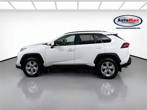 Used 2021 Toyota RAV4 XLE image 6