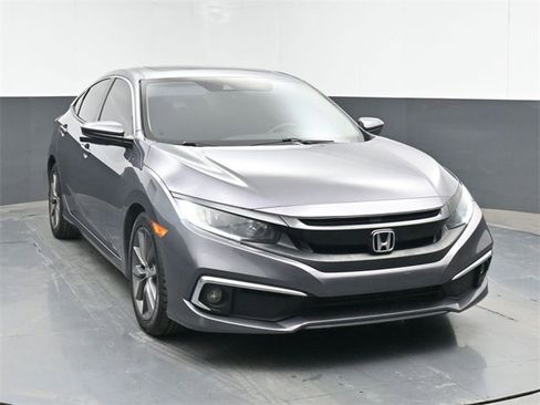 Used 2020 Honda Civic EX image 2