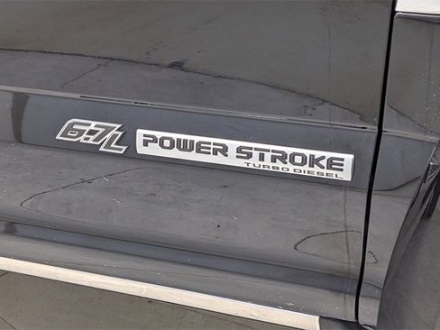 Certified 2019 Ford F450 Platinum w/ Platinum Ultimate Package image 43