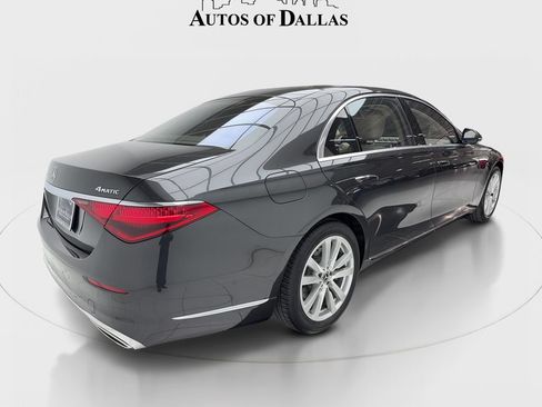 Used 2022 Mercedes-Benz S 500 4MATIC w/ Warmth & Comfort Package image 9