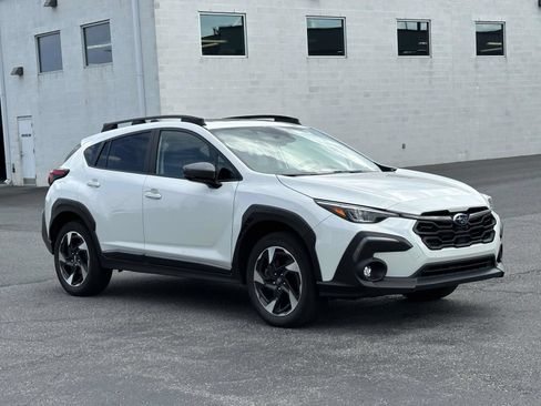 Certified 2024 Subaru Crosstrek 2.5i Limited w/ Crosstrek Mirror Package AWD/4WD image 8