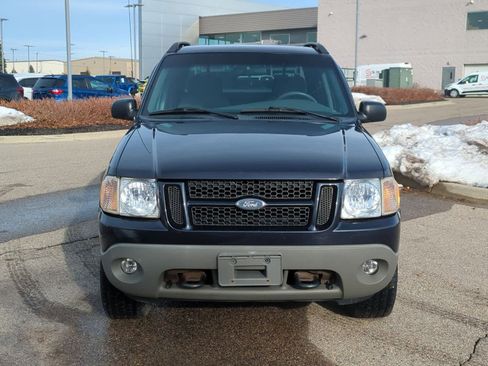 Used 2001 Ford Explorer Sport Trac 4x4 image 3