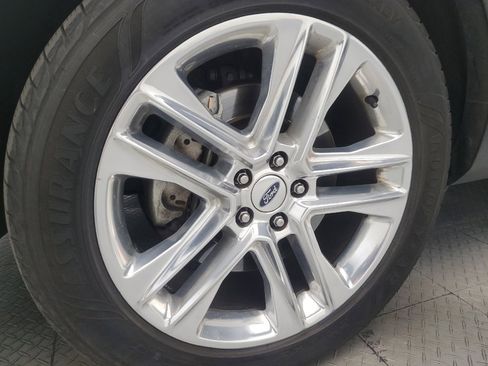 Used 2017 Ford Explorer Limited FWD image 31